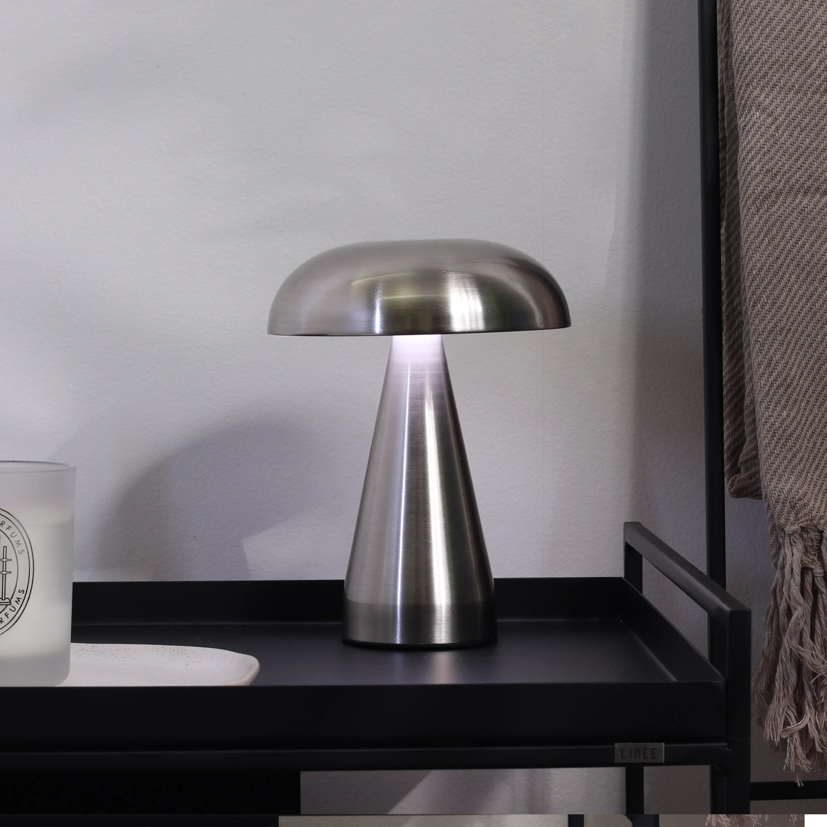 Luminária de Mesa Sem Fio Mushie 20 cm - Prata