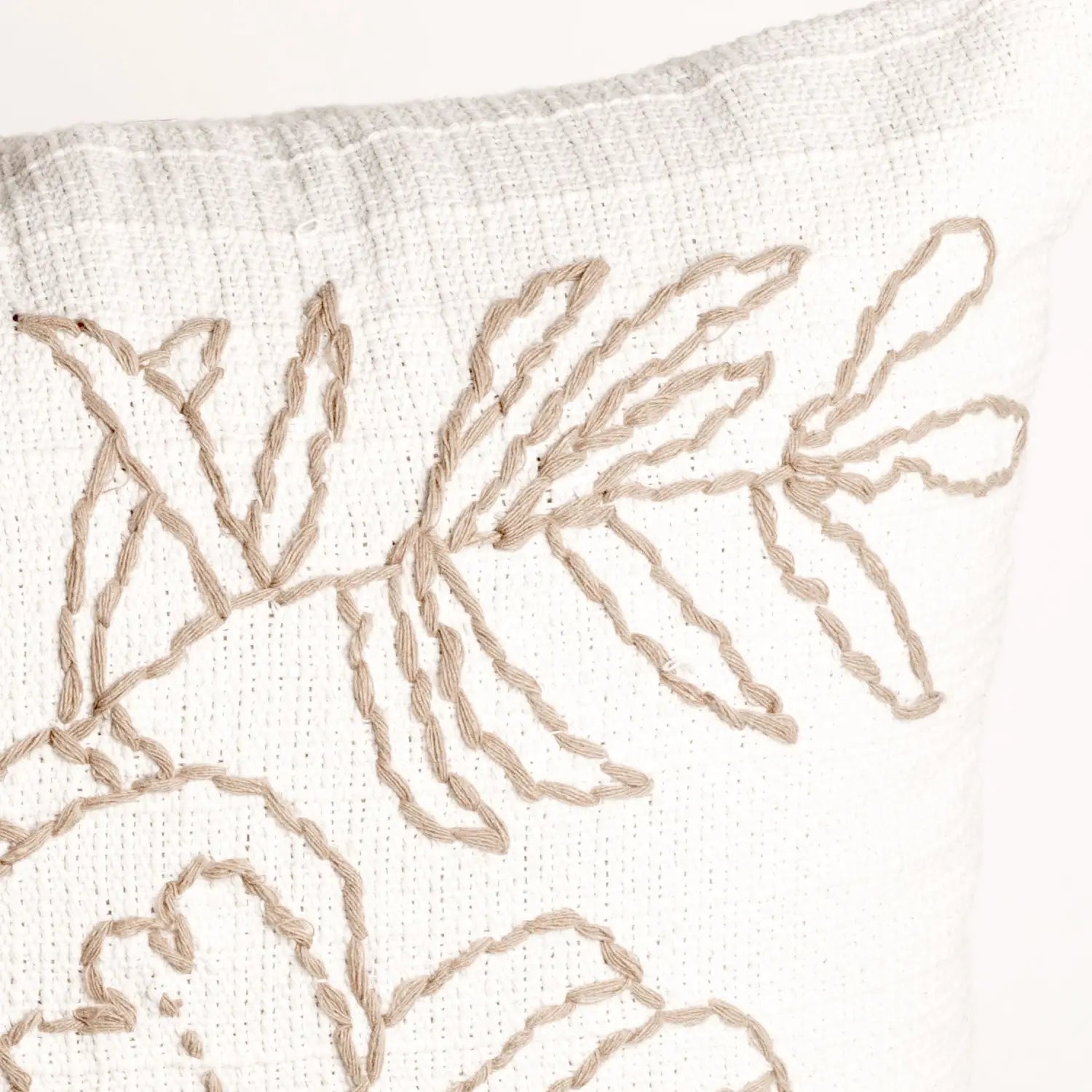 Kit com 3 Almofadas Florear 45 x 45 cm - Cru c/ Caramelo